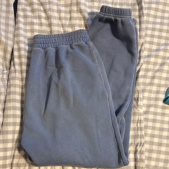 Abercrombie & Fitch Pants - Essential sunday sweatpants - blue - M